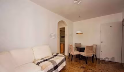 Excelente apartamento de 55m² com 2 dormitórios.