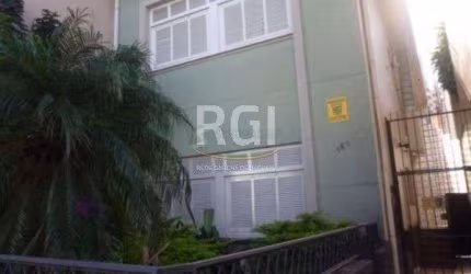 Casa para Venda - 163m², 5 dormitórios, Cidade Baixa