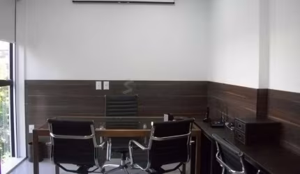 Conjunto/Sala para Venda - 0m², 0 dormitórios, Moinhos de Vento
