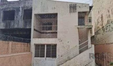 Casa com 3 dormitórios no bairro Vila Jardim