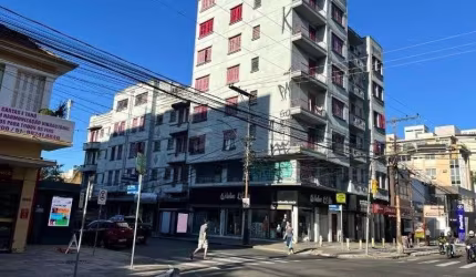 Edifício Comercial em Floresta