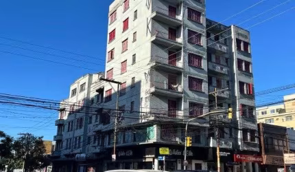 Edifício Comercial em Floresta