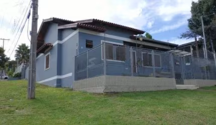 Casa para Venda - 171.1m², 3 dormitórios, sendo 1 suites, 2 vagas - Santa Tereza