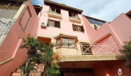 Casa para Venda - 212.52m², 3 dormitórios, sendo 1 suites, 2 vagas - Imperial Parque