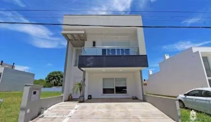 Casa Condominio para Venda - 203.81m², 3 dormitórios, sendo 1 suites, 2 vagas - Hípica