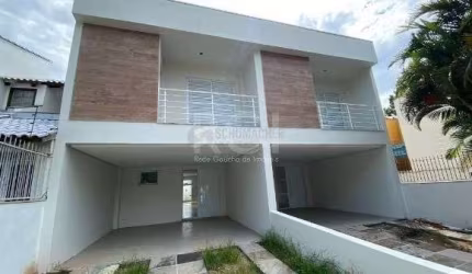 Casa para Venda - 137m², 3 dormitórios, sendo 1 suites, 2 vagas - Imperial Parque
