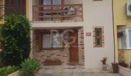 Casa Condominio para Venda - 150m², 2 dormitórios, sendo 1 suites, 2 vagas - Hípica