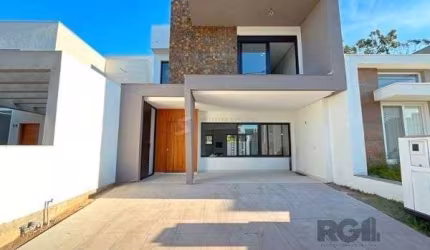 Casa Condominio em Porto Alegre, no bairro Ipanema, com 3 dormitório(s), à venda.