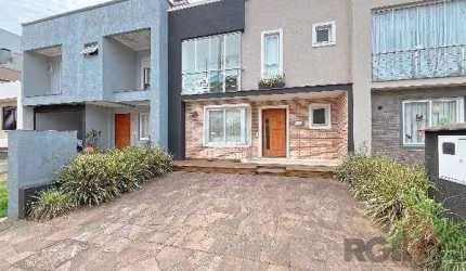 Casa Condominio em Porto Alegre, no bairro Hípica, com 3 dormitório(s), e 3 banheiros, à venda.
