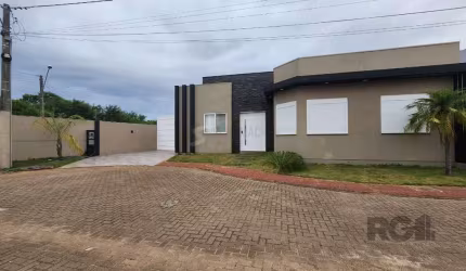 Casa em condomínio, 3 dorms, 1 suíte, 2 vagas bairro vale Ville