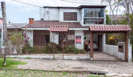 Casa para Venda - 149.99m², 6 dormitórios, sendo 2 suites, Nonoai