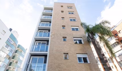 Cobertura para Venda - 214.34m², 3 dormitórios, sendo 3 suites, 2 vagas - Tristeza