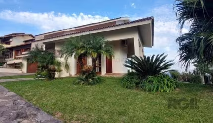 Casa em Condomínio em Nonoai