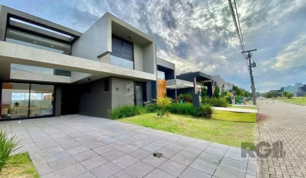 Casa em Condomínio em Xangri-la