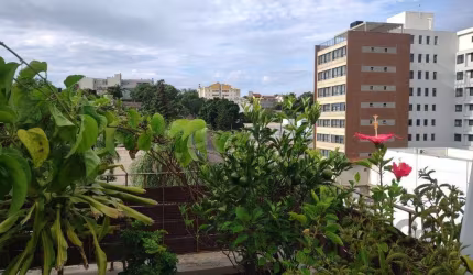 Cobertura, com 138,94m², 2 dormitórios, área gourmet, 5 min do Barra Shopping Sul.