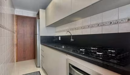 Apartamento em Zona Nova