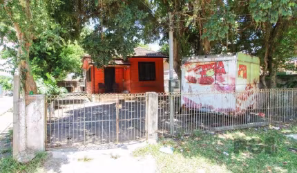 Terreno de esquina medindo 10x30 no bairro Ipanema