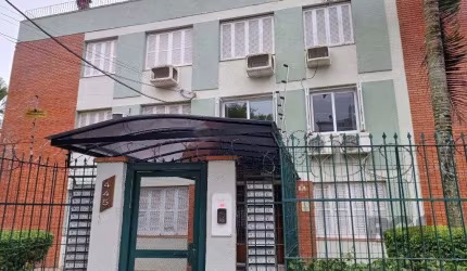 3D ensolarado e com vaga.