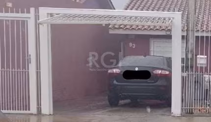 Casa para Venda - 41.65m², 2 dormitórios, 2 vagas - Cecília