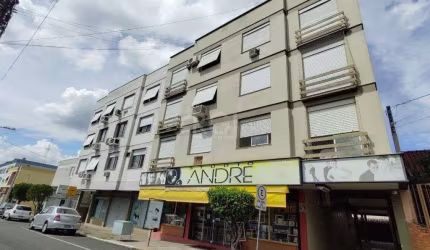 Apartamento para Venda - 67.14m², 2 dormitórios, 1 vaga - Centro