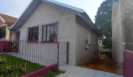 CASA NO SARANDI COM 3 DORMITÓRIOS PRÓXIMO DA BALTAZAR