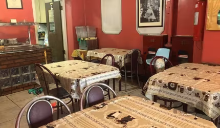 VENDA- Loja Comercial, 100m2, semimobiliada- Bom Fim