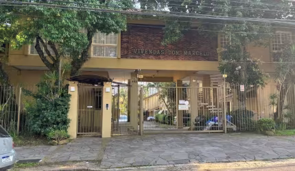 CASA EM CONDOMÍNIO / TRISTEZA / ZONA SUL