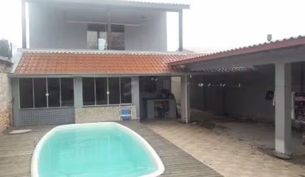 Casa para Venda - 180m², 3 dormitórios, sendo 2 suites, 4 vagas - Ipanema