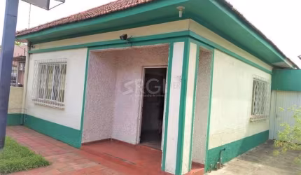 Casa Comercial para Venda - 196.2m², 0 dormitórios, 3 vagas - São Sebastião