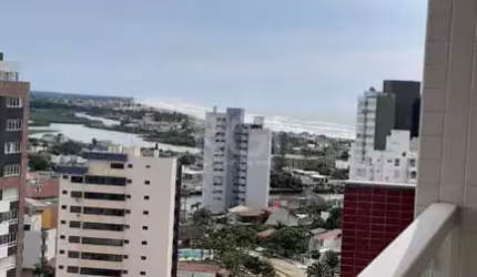 Cobertura para Venda - 167.18m², 3 dormitórios, sendo 1 suites, 1 vaga - Centro