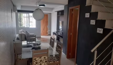 Casa com 2 quartos, 2 suítes, varanda, 1 vaga de garagem, no bairro Aberta dos Morros, Porto Alegre/RS