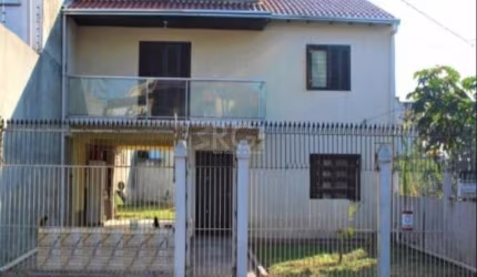 Casa para Venda - 147m², 3 dormitórios, 2 vagas - Rubem Berta