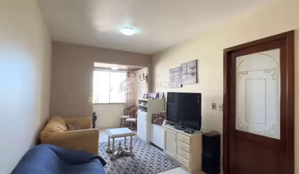APARTAMENTO 2 DORMITÓRIOS COM LAVABO E VISTA DEFINIDA NO CENTRO HISTÓRICO