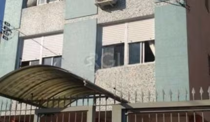 Apartamento de 2 dormitórios no bairro Passo d´Areia