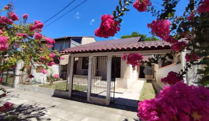 CASA NO BAIRRO IPANEMA 3 DORMITÓRIOS
