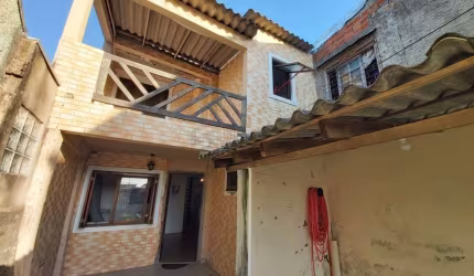 Sobrado no bairro Hípica