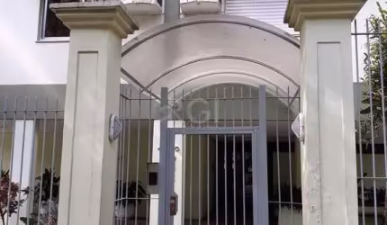 Apartamento no bairro Auxiliadora - 4 dormitórios