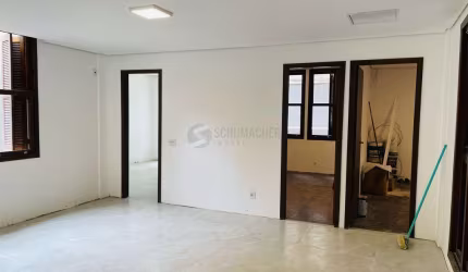Apartamento Bairro centro- 3 dormitórios ,Sendo 1 suíte.