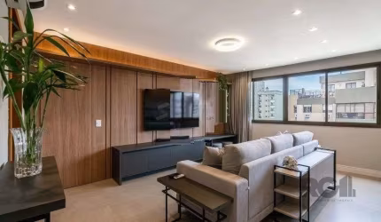 Luxuoso Apartamento Mobiliado de 104m² com Vista Deslumbrante no Bairro Petrópolis!