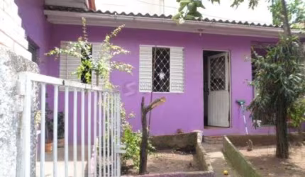 Casa para Venda - 150m², 3 dormitórios, 2 vagas - Chácara Das Pedras