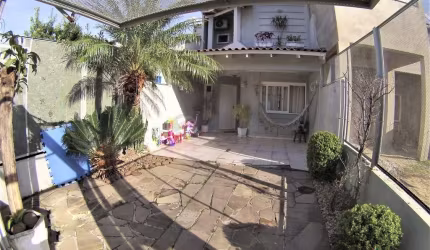 Casa em Aberta dos Morros