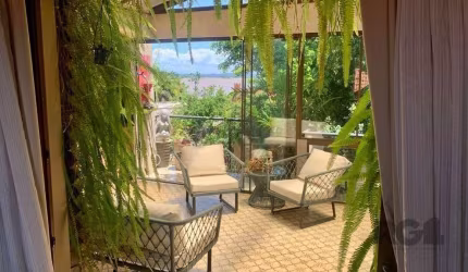 Casa para VENDA em Condomínio na Vila Assunção com 199m², 3 dormitórios, 2 suítes e 2 vagas de garagem.