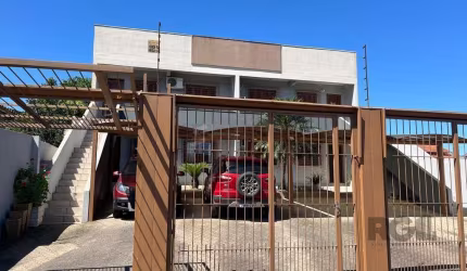 Apartamento térreo, 2 dormitórios, 1 suíte, 2 vagas, Bairro Vista Alegre