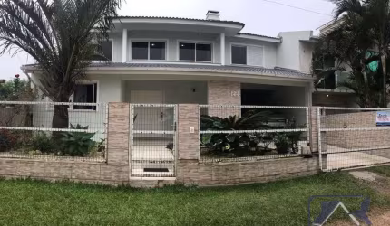 Casa para Venda - 0m², 5 dormitórios, sendo 2 suites, 2 vagas - Village