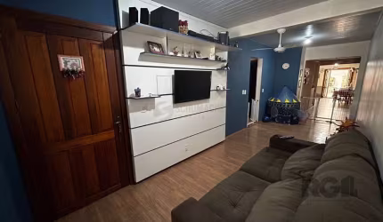 Casa para Venda - 120m², 5 dormitórios, 2 vagas - Hípica, Porto Alegre