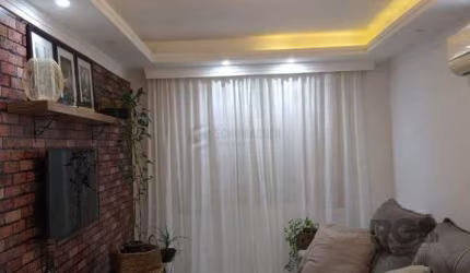 Vende-se excelente apartamento 1 dormitório, peças amplas - 47m² - Centro Histórico
