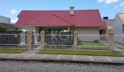 Casa para Venda - 221.5m², 5 dormitórios, sendo 3 suites, 2 vagas - Atlântida