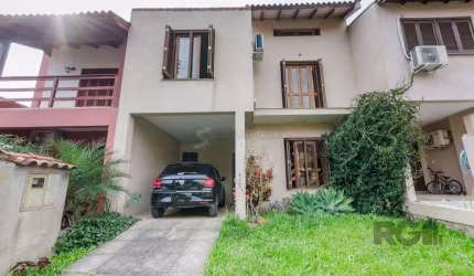 Casa em Condomínio, 166m² - 3 dormitórios, 2 vagas no bairro Guarujá