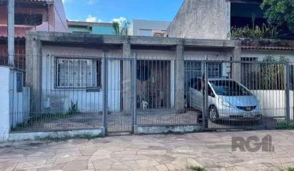 Casa 94m² - 2 dormitórios, 1 vaga no bairro Jardim Botânico