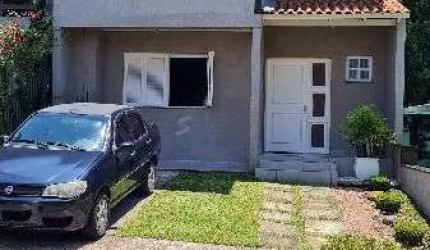 Casa para Venda - 177m², 3 dormitórios, sendo 1 suites, 2 vagas - Hípica